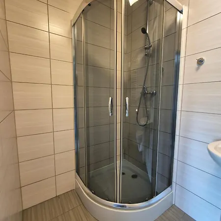 Goscinne Akademii Nauk Stosowanych W Nowym Saczu Hotel Nowy Sącz